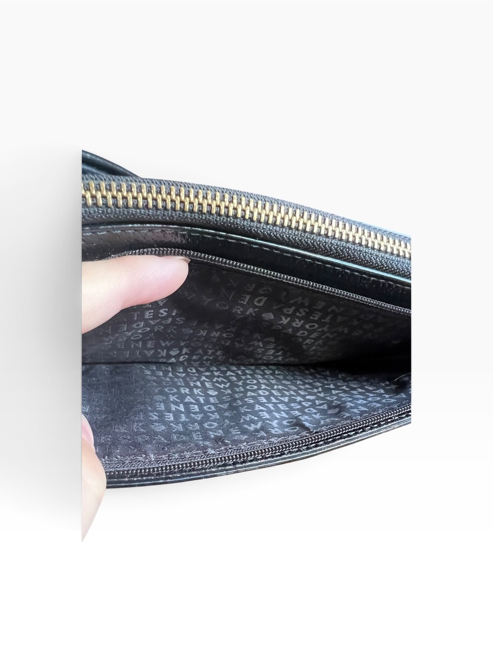 Kate Spade New York Black Pebbled Leather Wristlet Wallet Gold Tone Zip Around - Picture 7 of 11